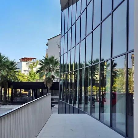 Apartment Giselle Escape *